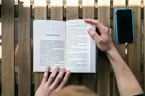 The Universal Books